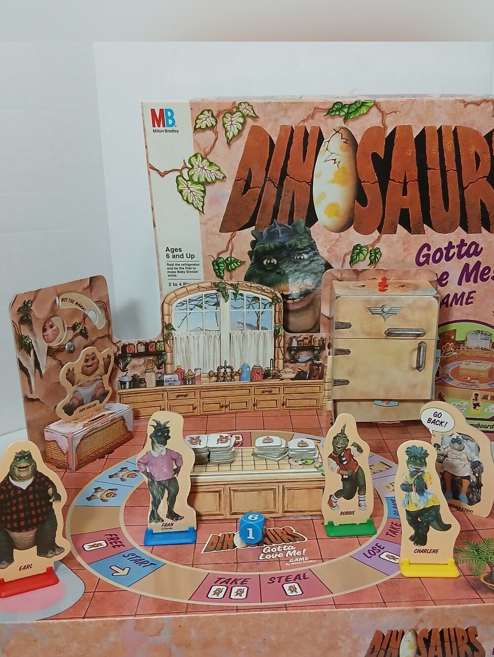 Vintage Dinosaurs Gotta Love Me 3D Board Game MB Milton Bradley COMPLETE READ